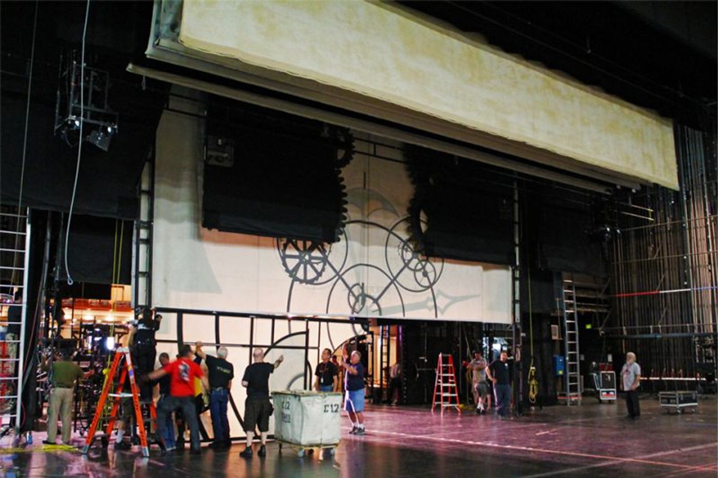 Photo Coverage: Miami's Adrienne Arsht Center Transforms Into OZ for the Return of WICKED  Image