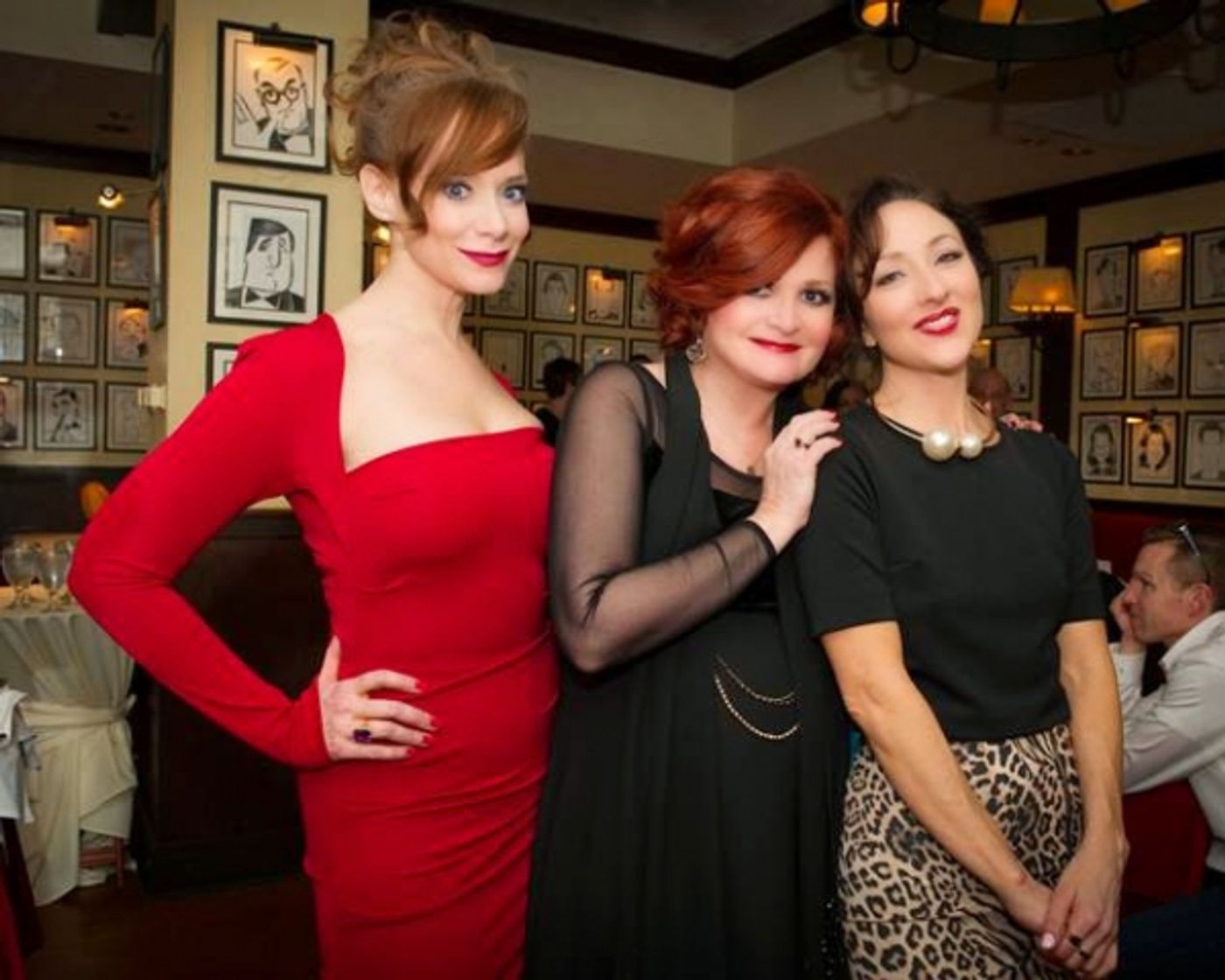 Photo Flash: Broadway-Bound FIRST WIVES CLUB Celebrates Opening in Chicago Image