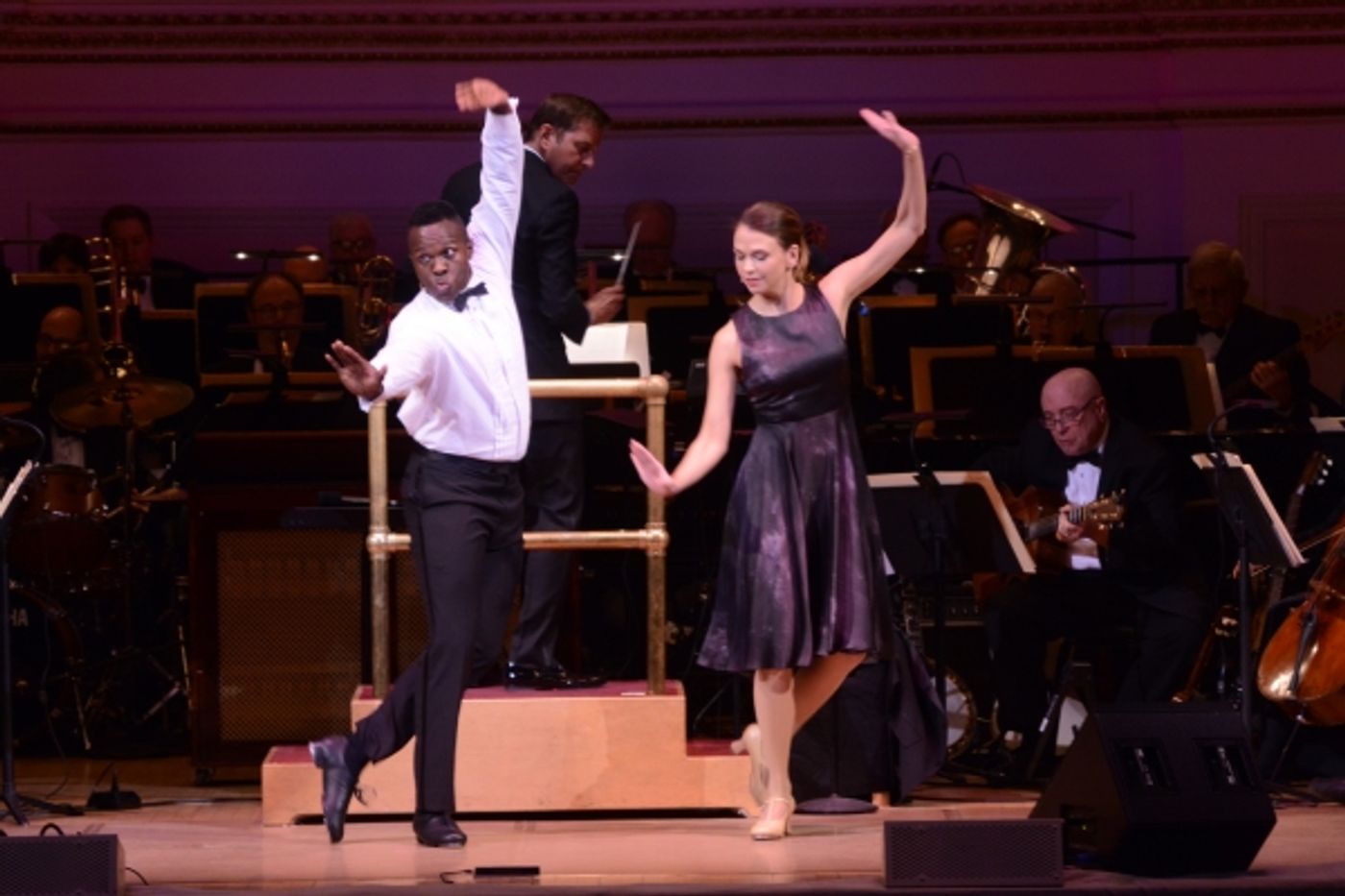 Photo Coverage: Sutton Foster Makes Carnegie Hall Solo Debut with NY Pops Photo Coverage: Sutton Foster Makes Carnegie Hall Solo Debut with NY Pops Image