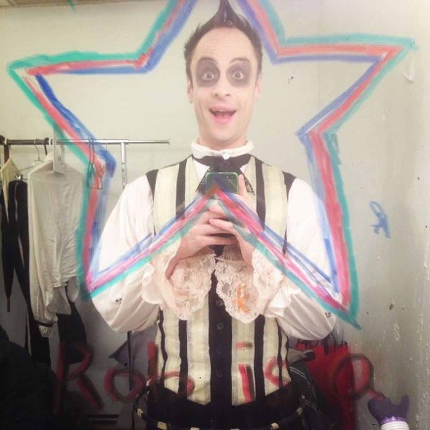 Photo Flash: Saturday Intermission Pics - 3/14 Part 2 - AN AMERICAN IN PARIS Cast Snaps First #SIP on Broadway, and More! Photo Flash: Saturday Intermission Pics - 3/14 Part 2 - AN AMERICAN IN PARIS Cast Snaps First #SIP on Broadway, and More! Image