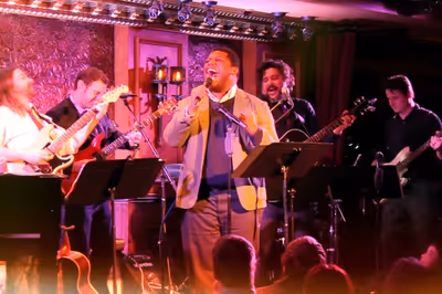 Larry Owens sings 'Jane Smile' Photo