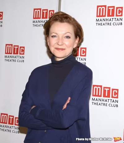 Julie White  Photo