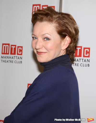 Julie White  Photo