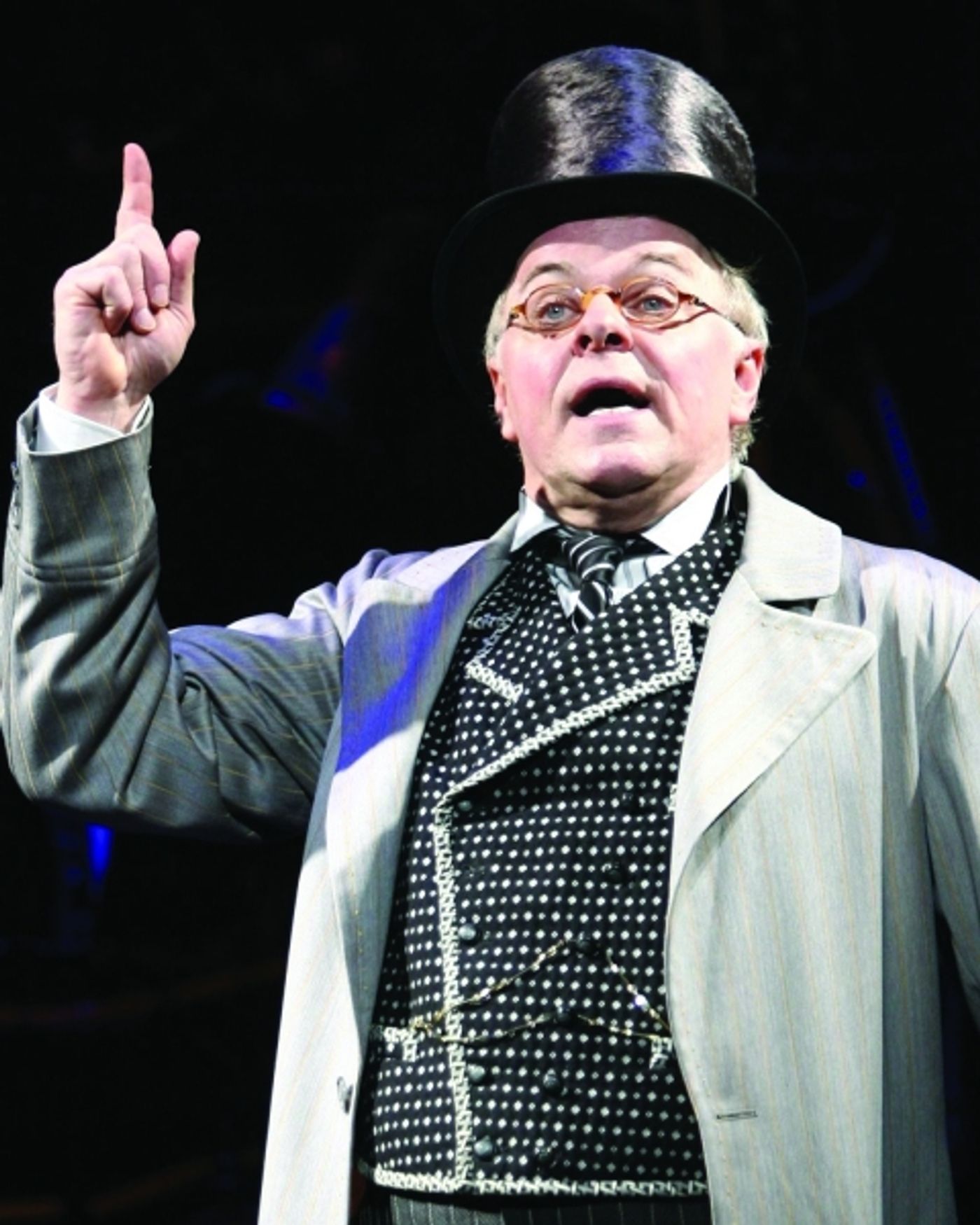 Photo Flash: First Look at Arielle Jacobs & PJ Benjamin in WICKED!  Image