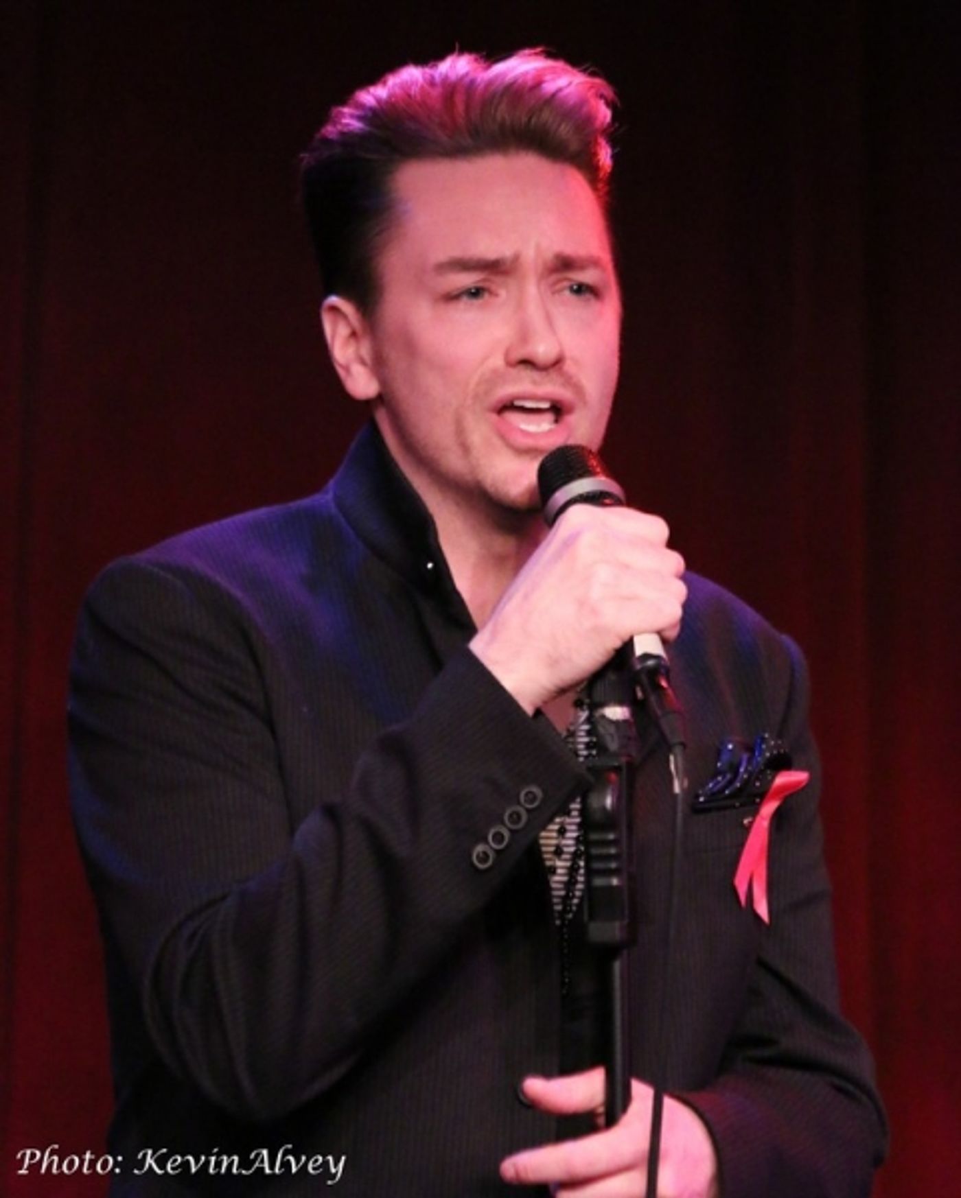 Photo Flash: Maxine Linehan and Friends Bring U2 to Birdland  Image