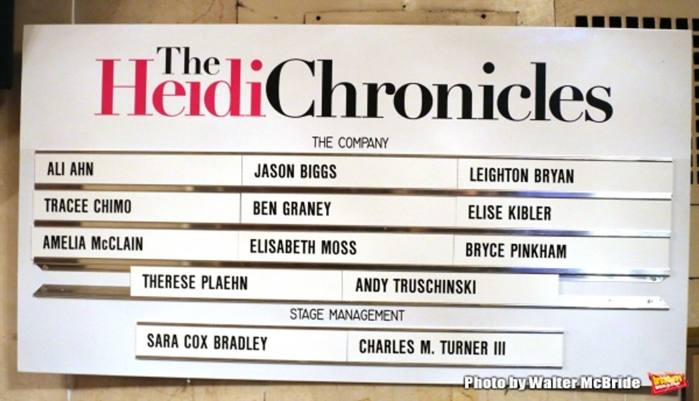 Photo Coverage: Elisabeth Moss & Cast of THE HEIDI CHRONICLES Take Opening Night Bows!  Image