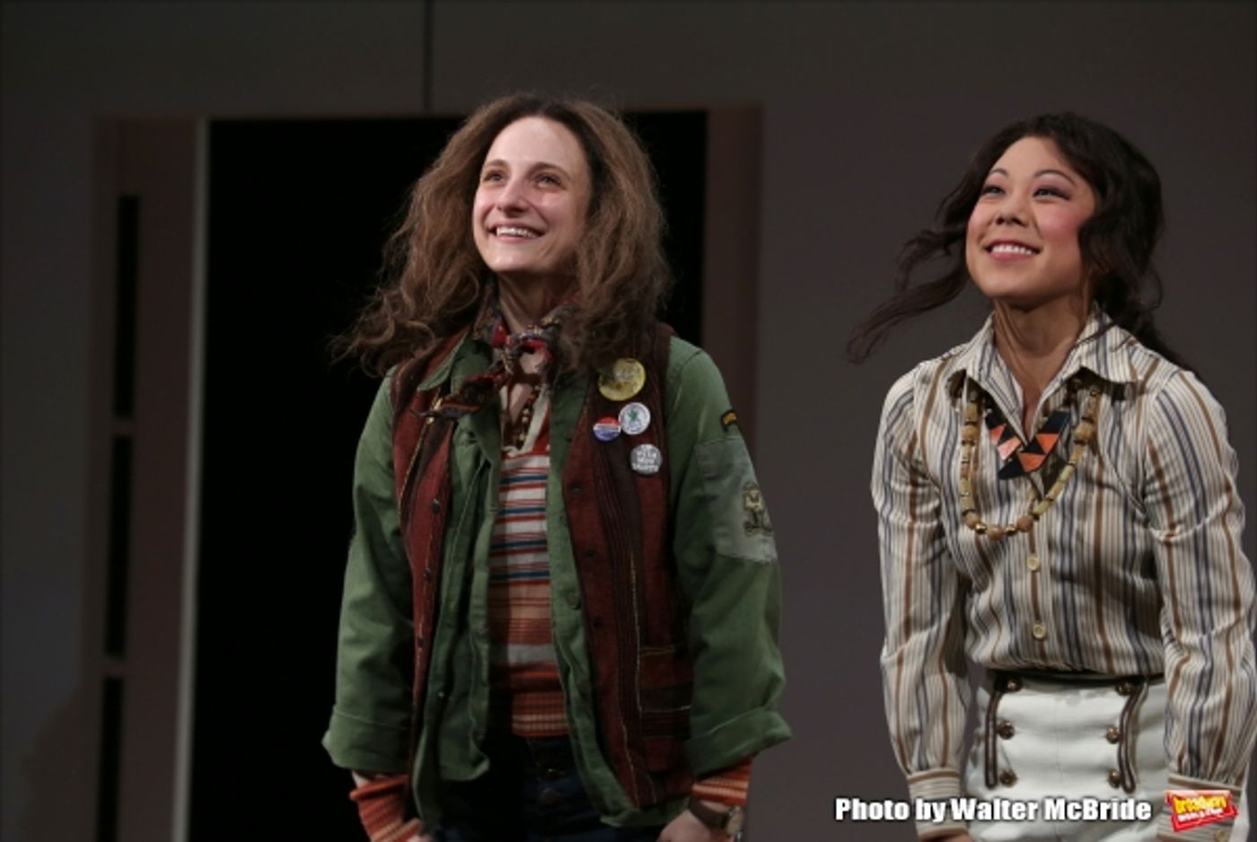 Photo Coverage: Elisabeth Moss & Cast of THE HEIDI CHRONICLES Take Opening Night Bows!  Image