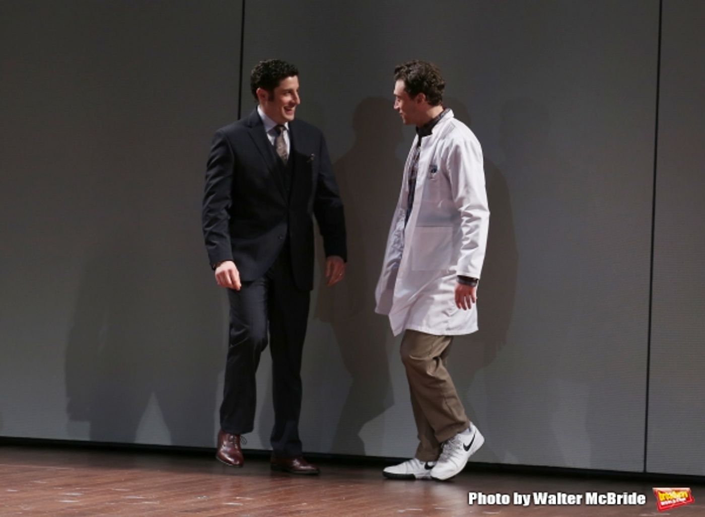 Photo Coverage: Elisabeth Moss & Cast of THE HEIDI CHRONICLES Take Opening Night Bows!  Image