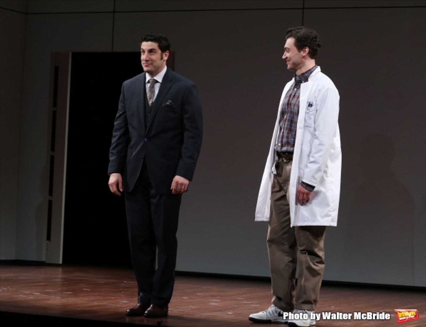 Photo Coverage: Elisabeth Moss & Cast of THE HEIDI CHRONICLES Take Opening Night Bows!  Image