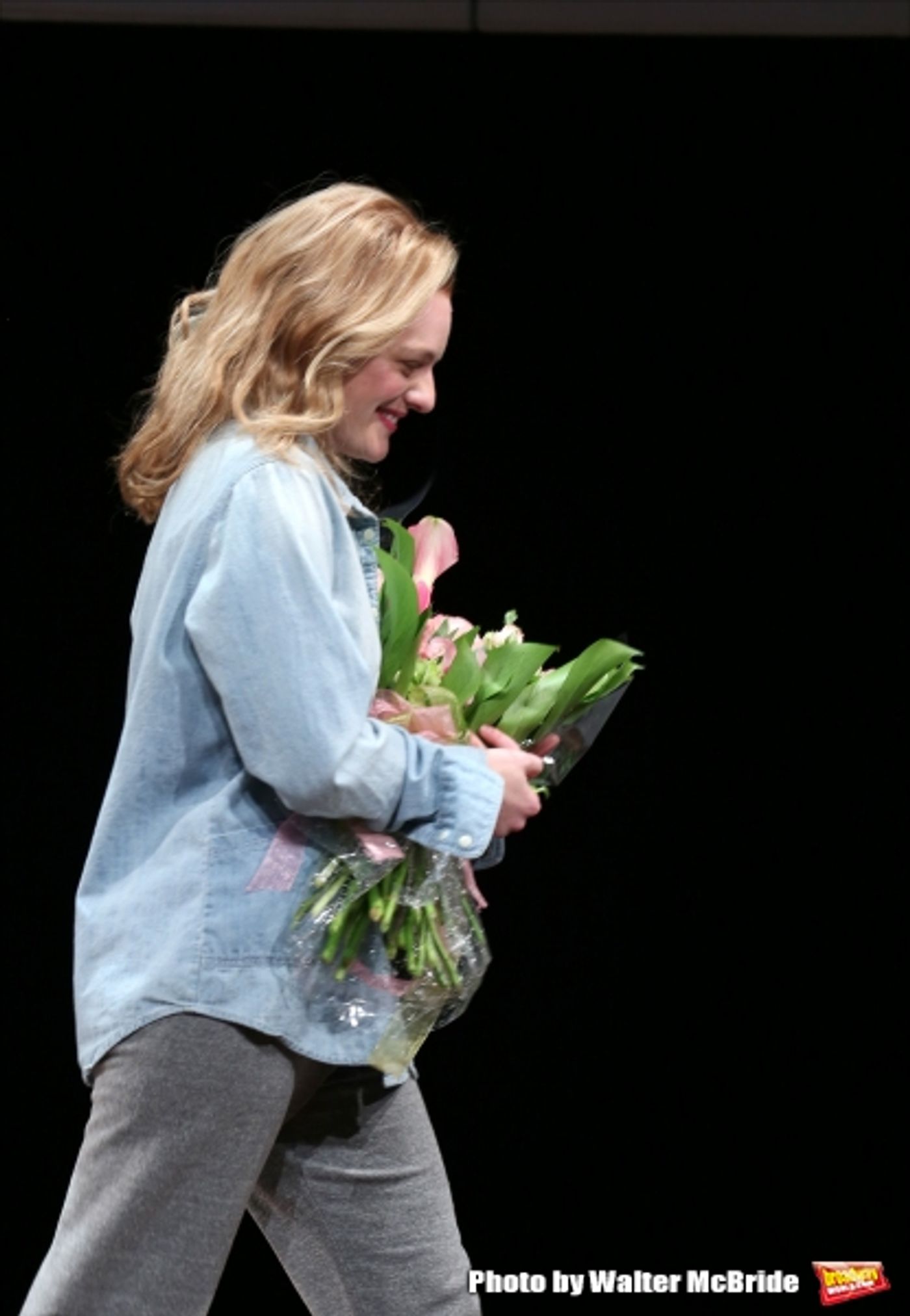 Photo Coverage: Elisabeth Moss & Cast of THE HEIDI CHRONICLES Take Opening Night Bows!  Image