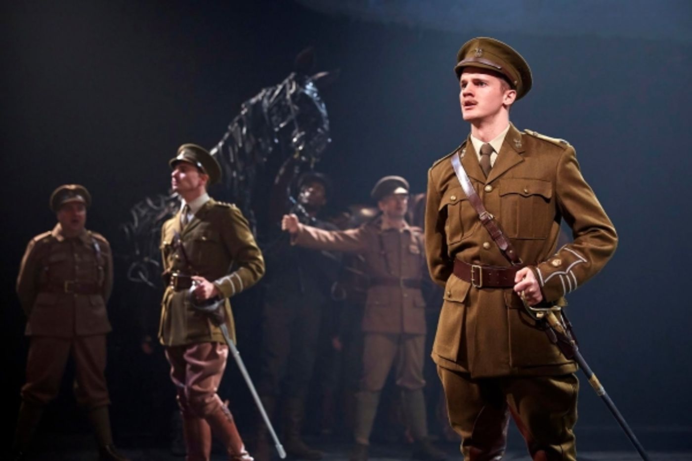 Photo Flash: First Look at New Cast of West End's WAR HORSE  Image