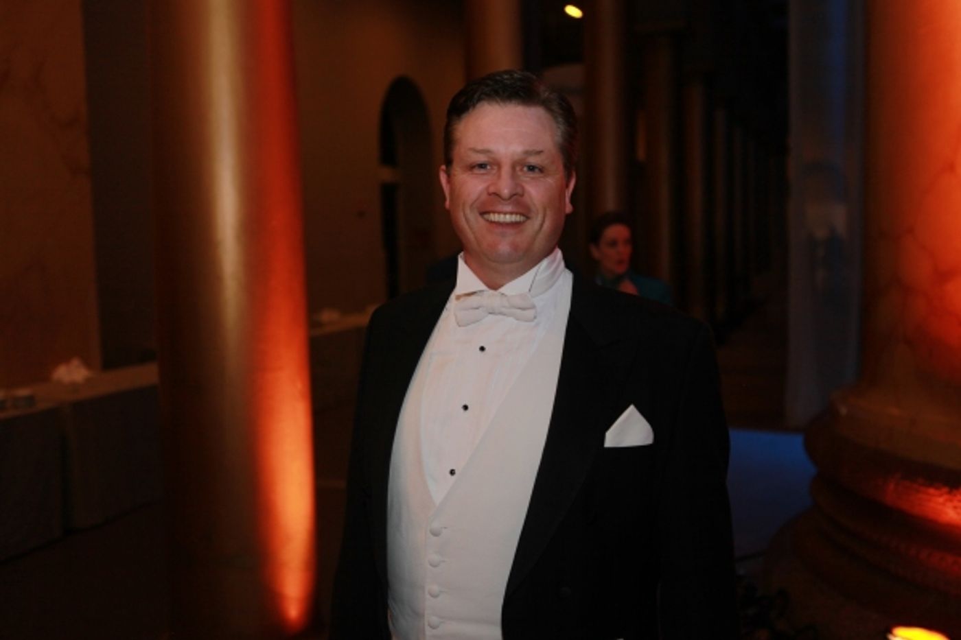 Photo Flash: Tenor Anthony Kearns Plays The American Ireland Fund 23rd Gala  Image