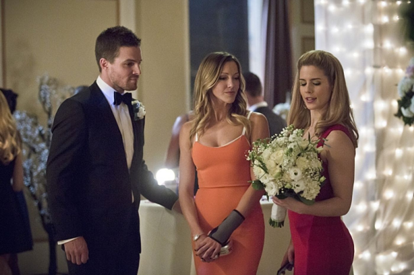Photo Flash: First Look- Latest ARROW Episode, 'Suicidal Tendencies' Photo Flash: First Look- Latest ARROW Episode, 'Suicidal Tendencies' Image