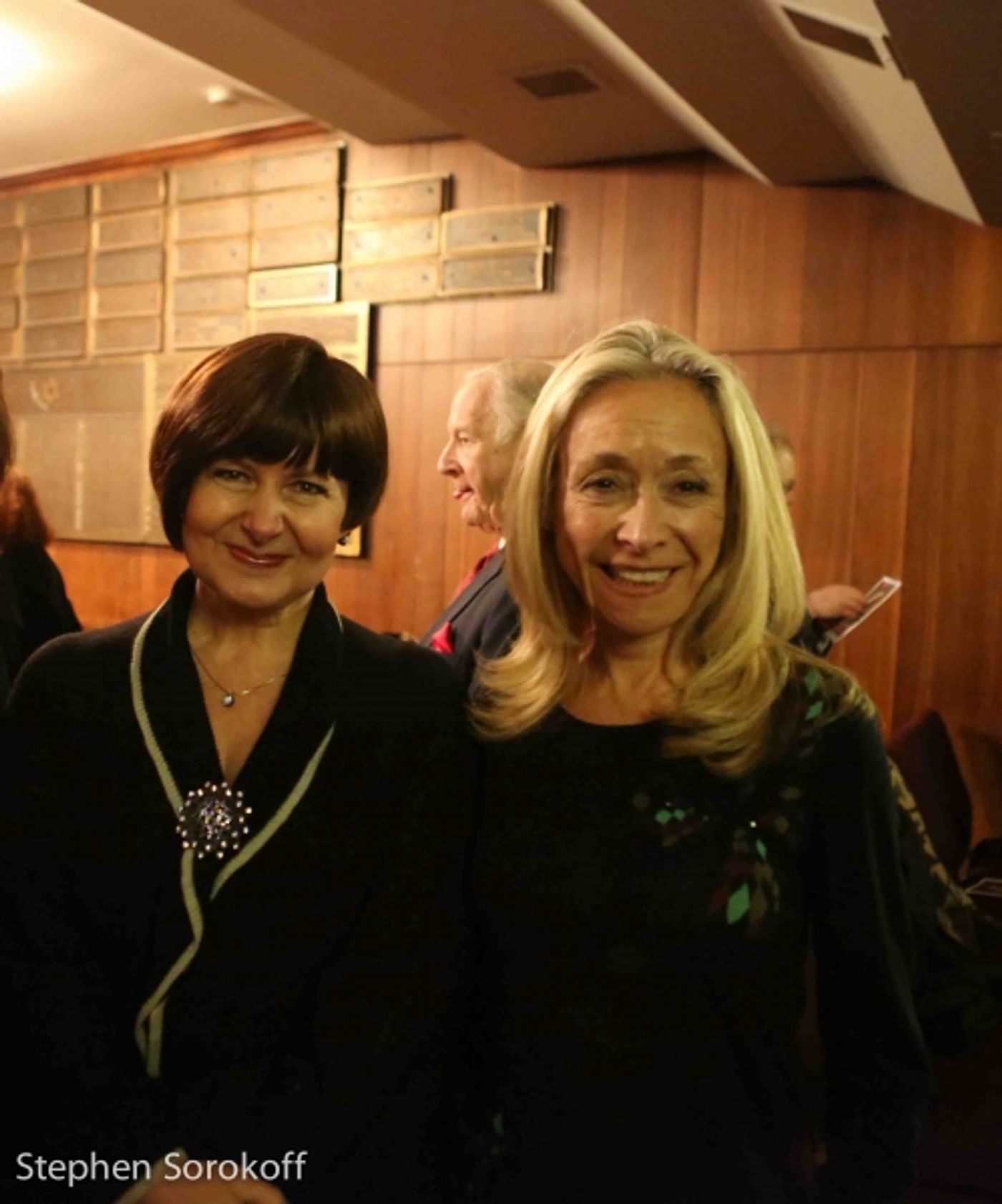 Photo Coverage: Adrienne Haan Performs FROM BERLIN TO BROADWAY at the ACTORS TEMPLE  Image