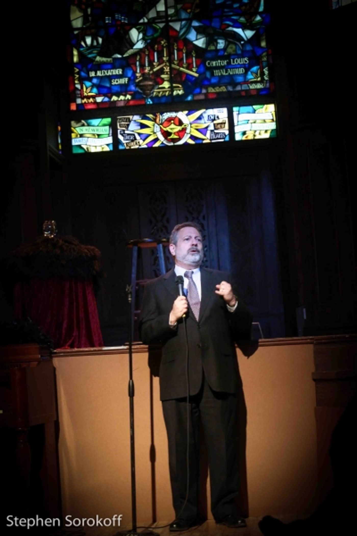 Photo Coverage: Adrienne Haan Performs FROM BERLIN TO BROADWAY at the ACTORS TEMPLE  Image