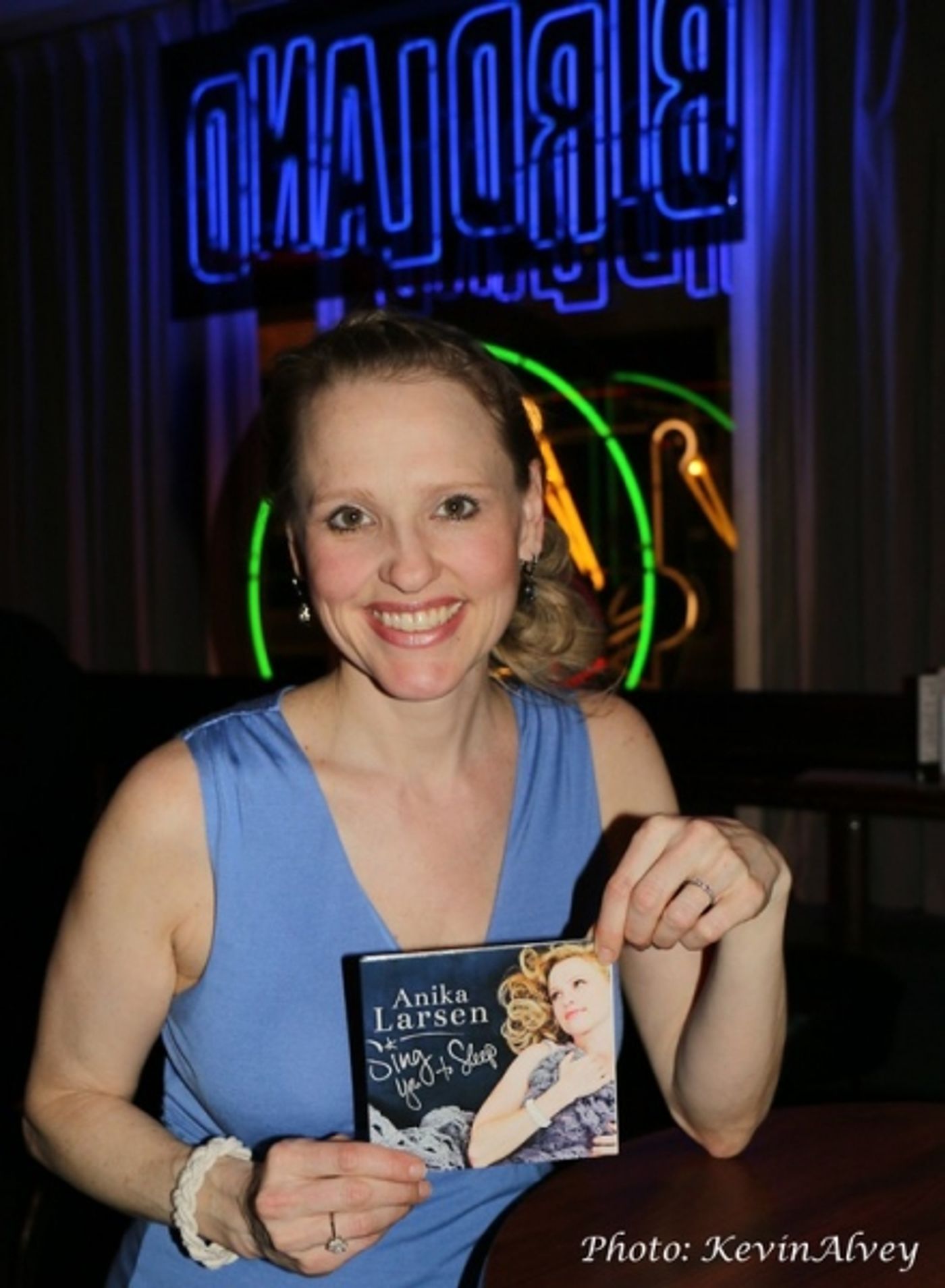 Photo Flash: BEAUTIFUL's Anika Larsen, Jessie Mueller and Jarrod Spector Celebrate SING YOU TO SLEEP at Birdland Photo Flash: BEAUTIFUL's Anika Larsen, Jessie Mueller and Jarrod Spector Celebrate SING YOU TO SLEEP at Birdland Image