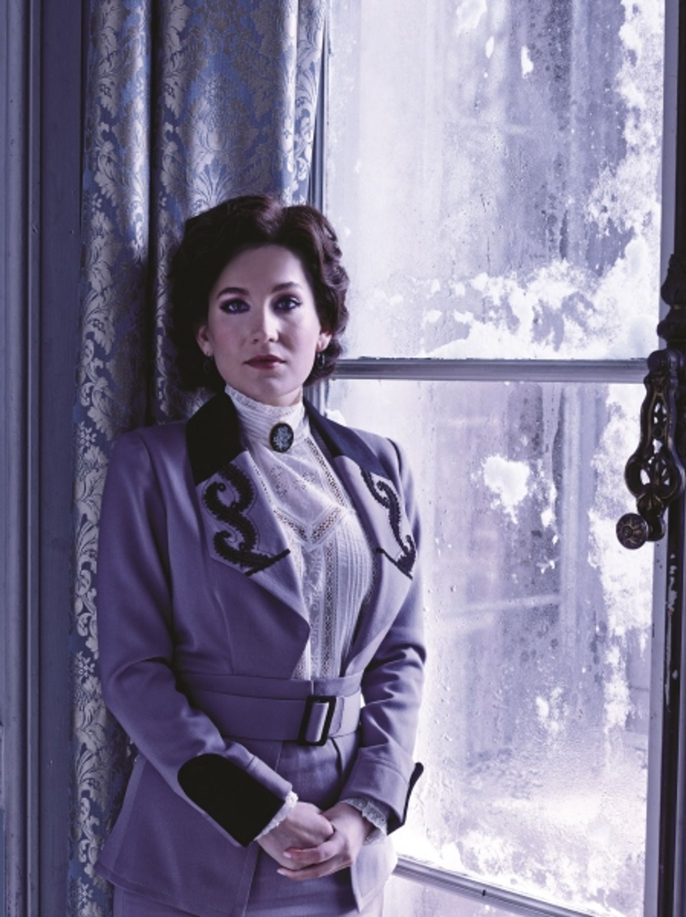 Photo Flash: DOCTOR ZHIVAGO Cast Bundles Up for Broadway; Rush Policy Announced!  Image