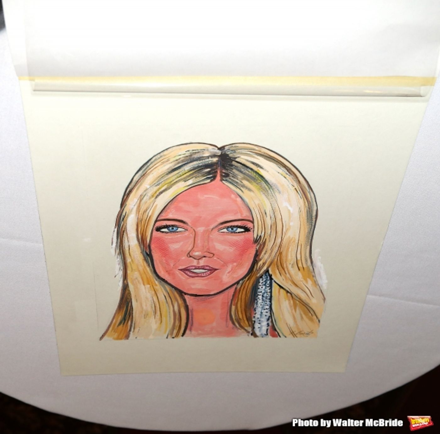 Photo Coverage: CABARET's Sienna Miller Gets Immortalized with a Sardi's Caricature!  Image