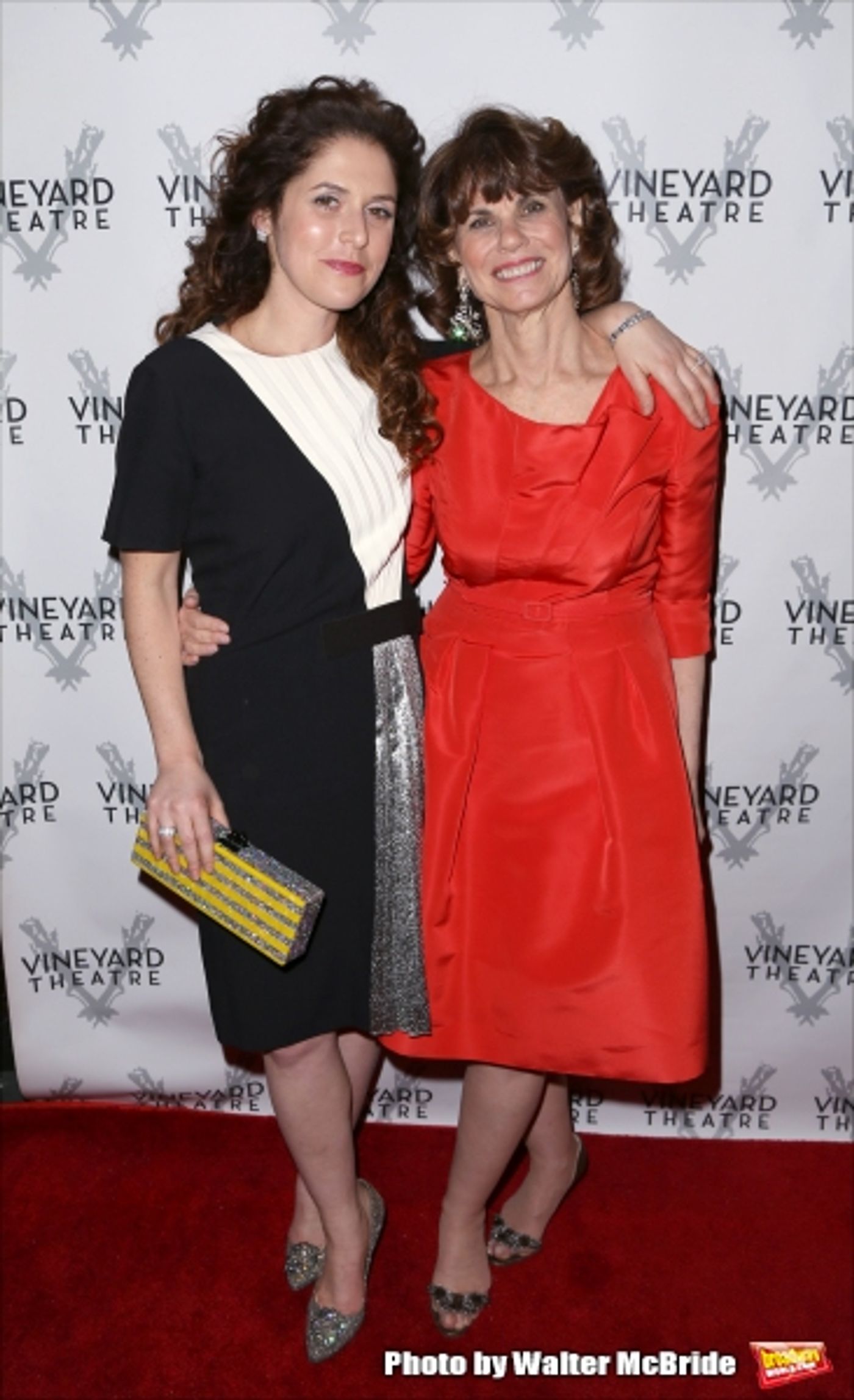Photo Coverage: On the Red Carpet for Vineyard Theatre's 2015 Gala, Honoring Margo Lion  Image