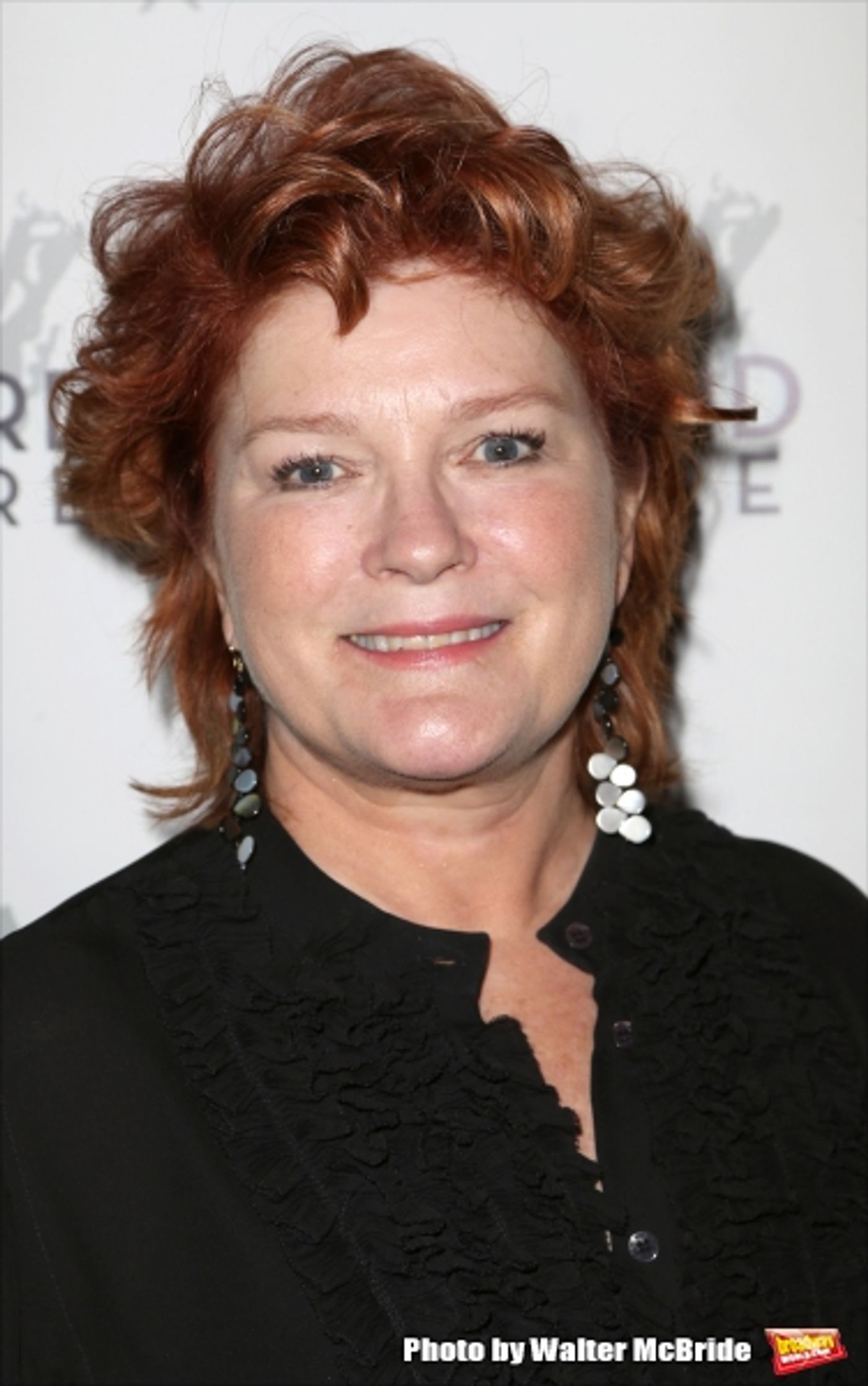 Photo Coverage: On the Red Carpet for Vineyard Theatre's 2015 Gala, Honoring Margo Lion  Image