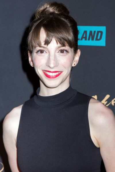 Molly Bernard Photo
