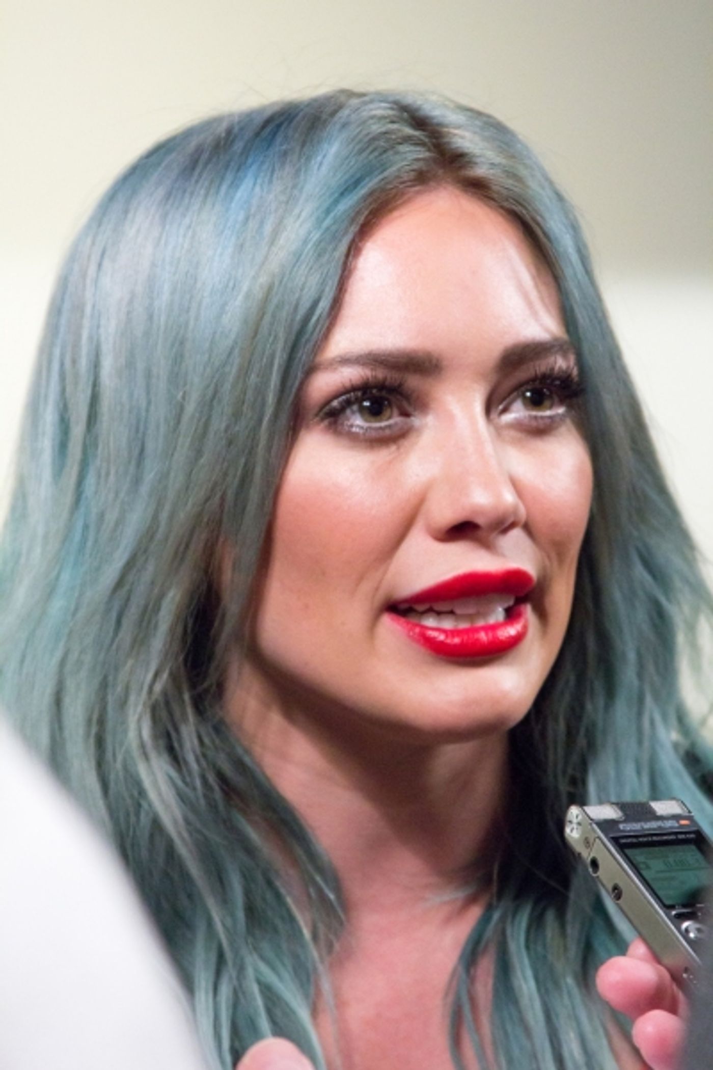 Photo Coverage: Inside the YOUNGER Premiere with Sutton Foster, Hilary Duff, Debi Mazar, Miriam Shor and More!  Image