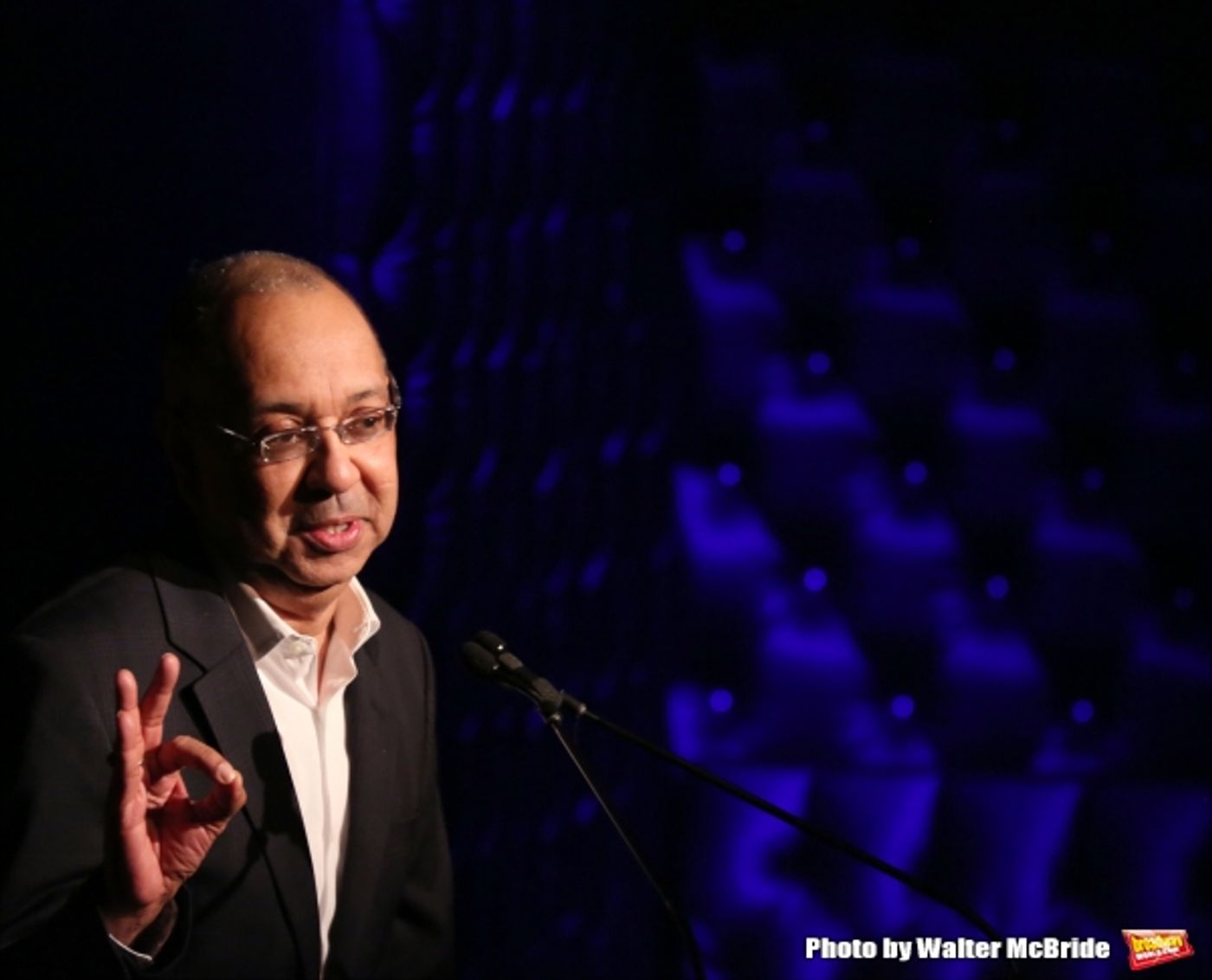 Photo Coverage: Inside Vineyard Theatre's 2015 Gala Celebrating Margo Lion!  Image