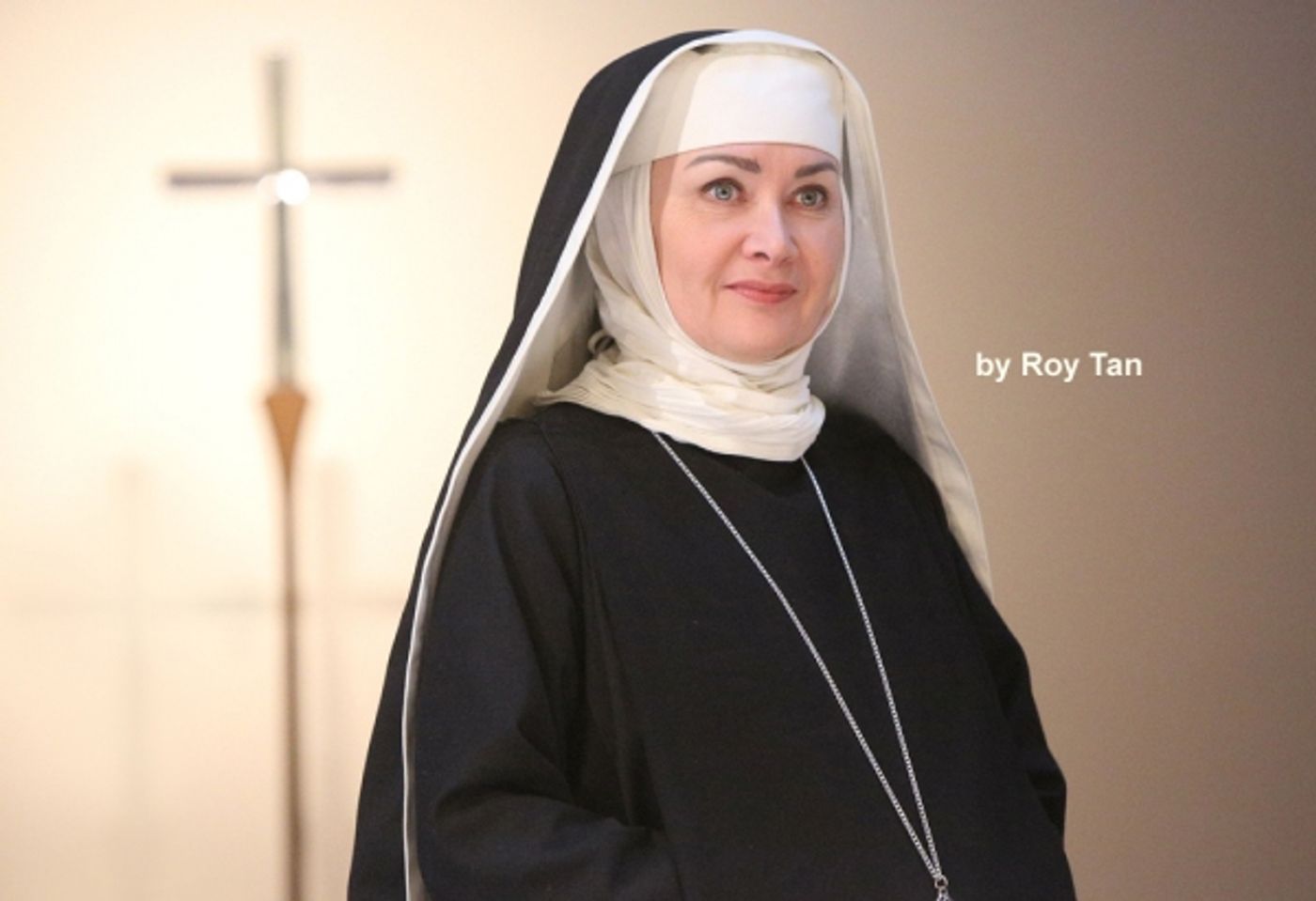 Photo Flash Exclusive: New Look at Danielle Hope & More in THE SOUND OF MUSIC UK Tour  Image