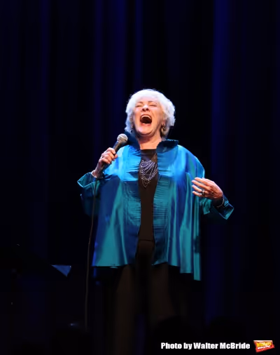 Betty Buckley  Photo