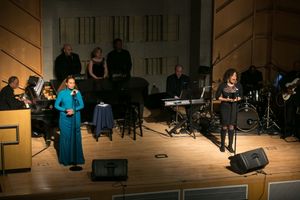 Vivian Reed @ BroadwayWorld Vivian Reed Photo