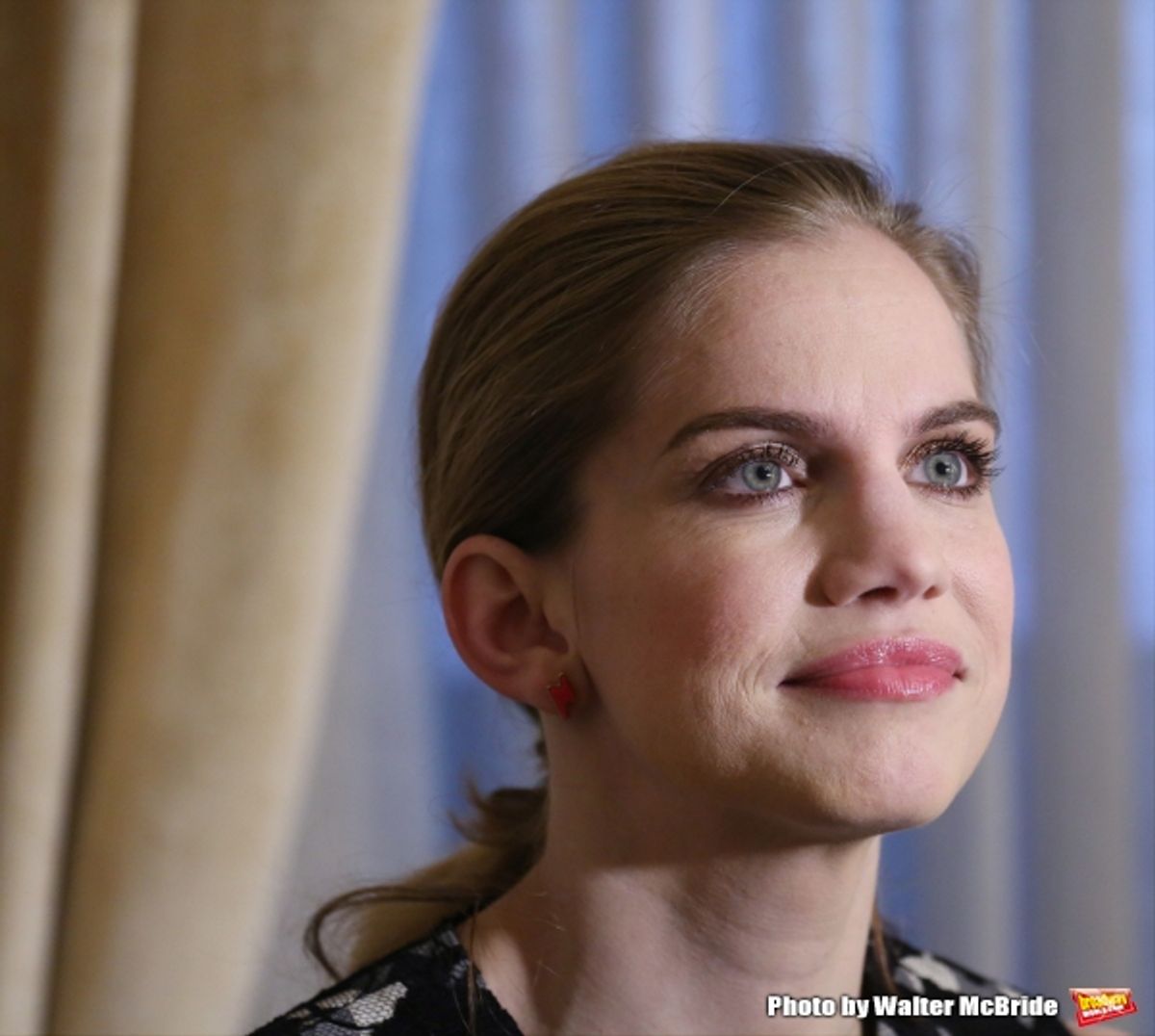 Anna Chlumsky at 