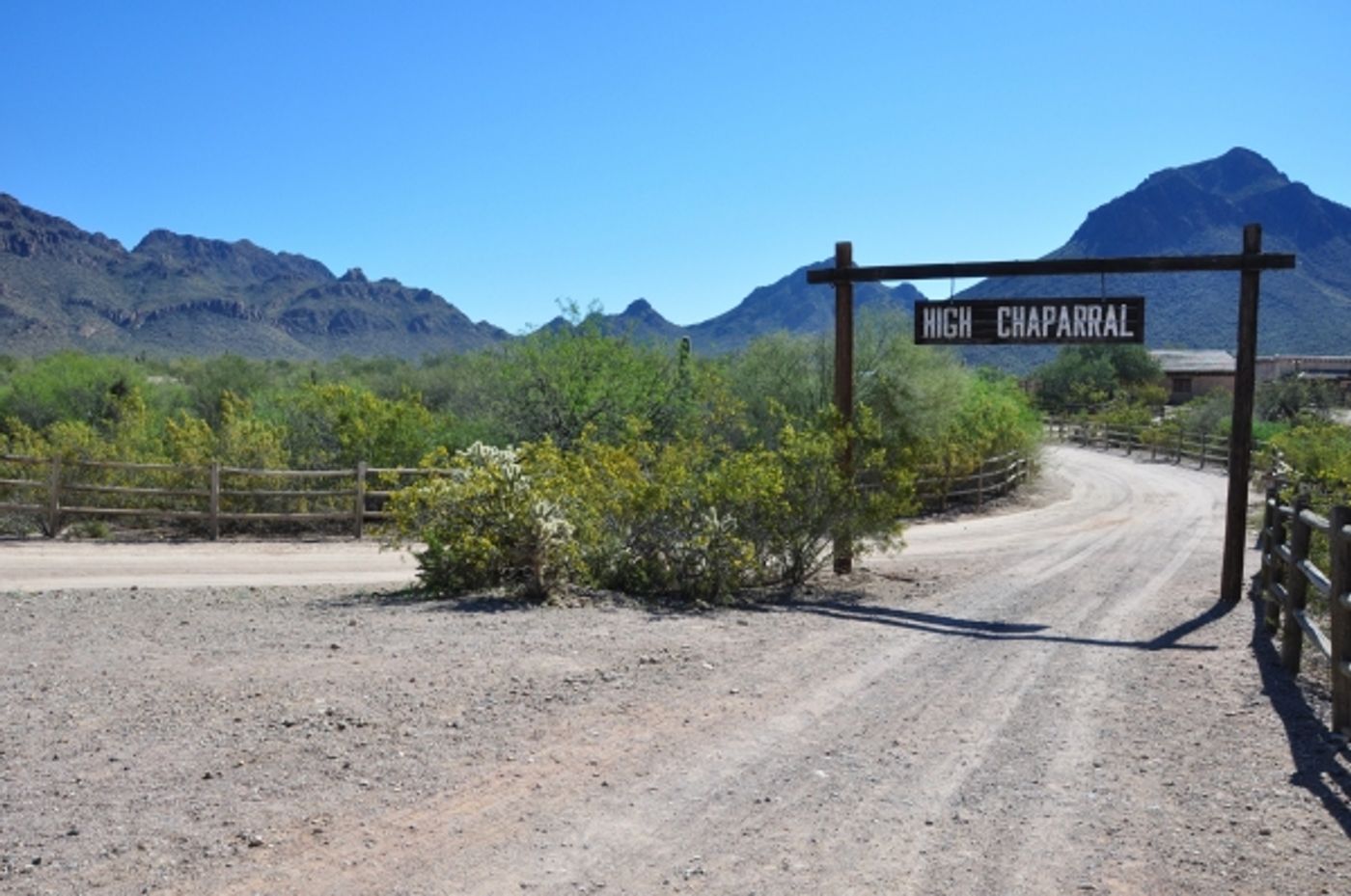 Photo Coverage: THE HIGH CHAPARRAL Cast Converges for 2015 Reunion  Image