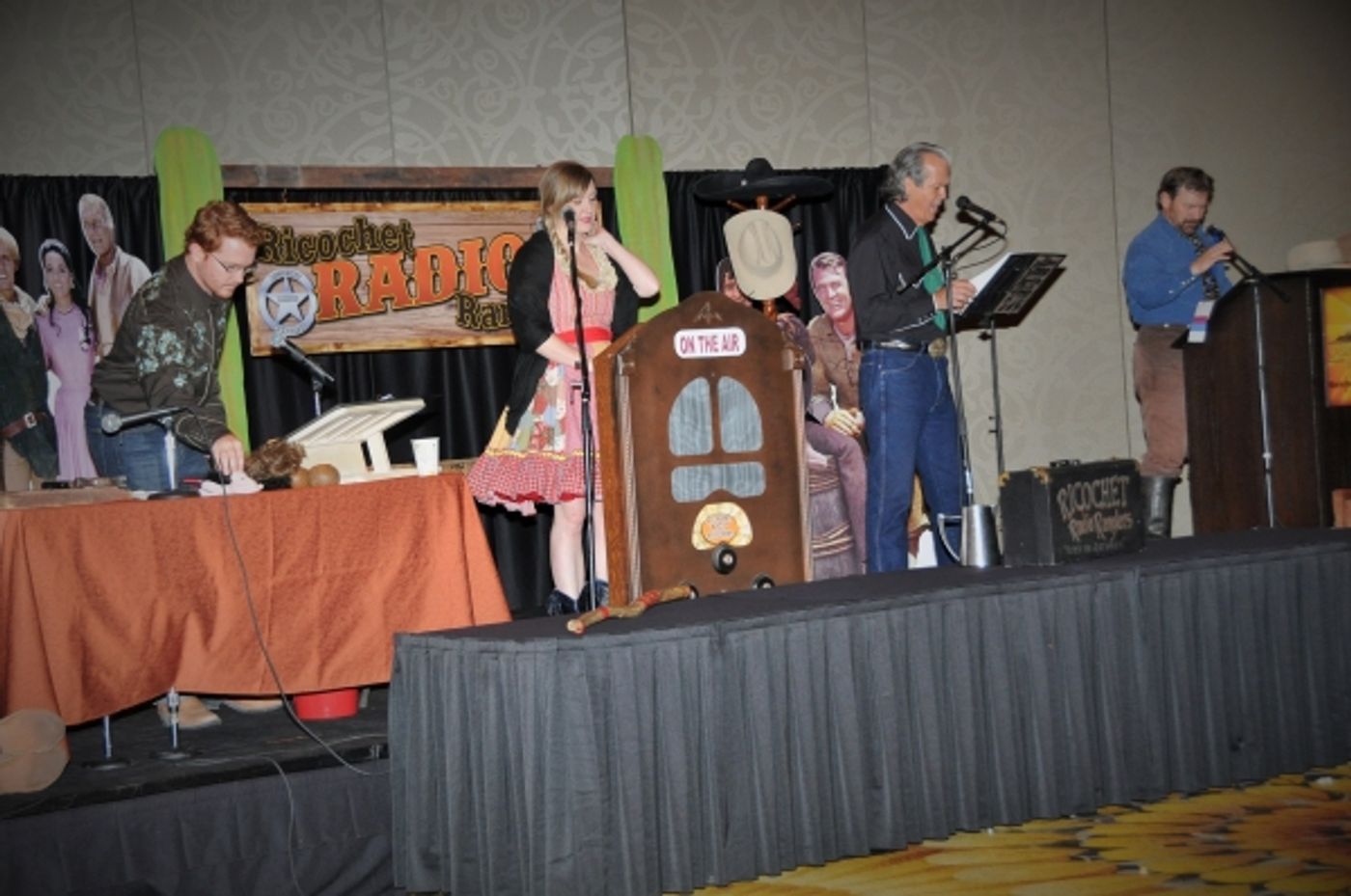 Photo Coverage: THE HIGH CHAPARRAL Cast Converges for 2015 Reunion  Image