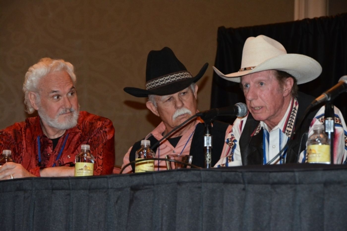 Photo Coverage: THE HIGH CHAPARRAL Cast Converges for 2015 Reunion  Image
