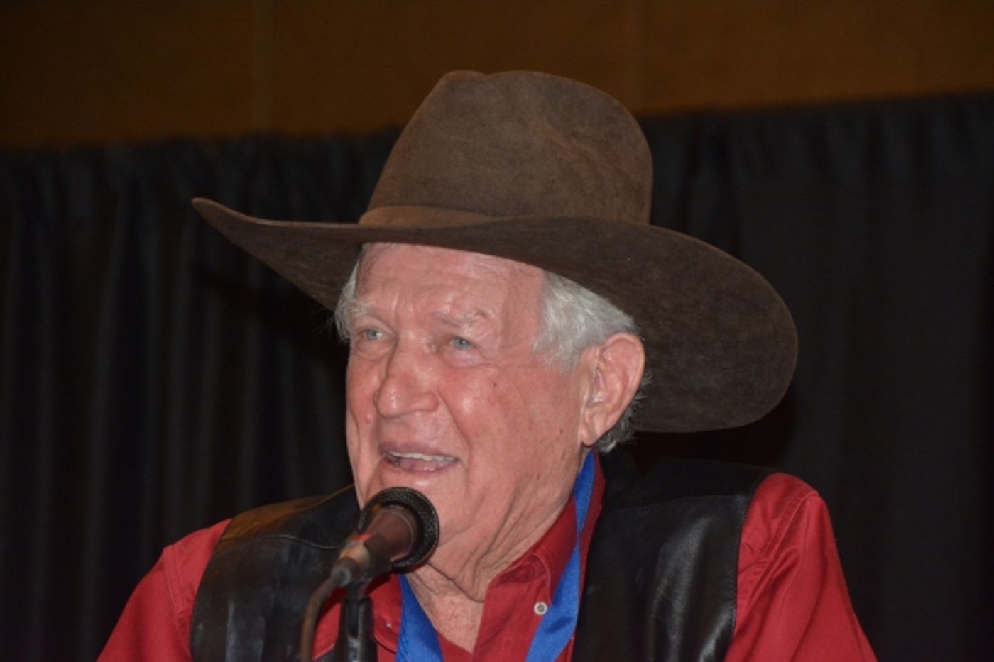 Photo Coverage: THE HIGH CHAPARRAL Cast Converges for 2015 Reunion  Image