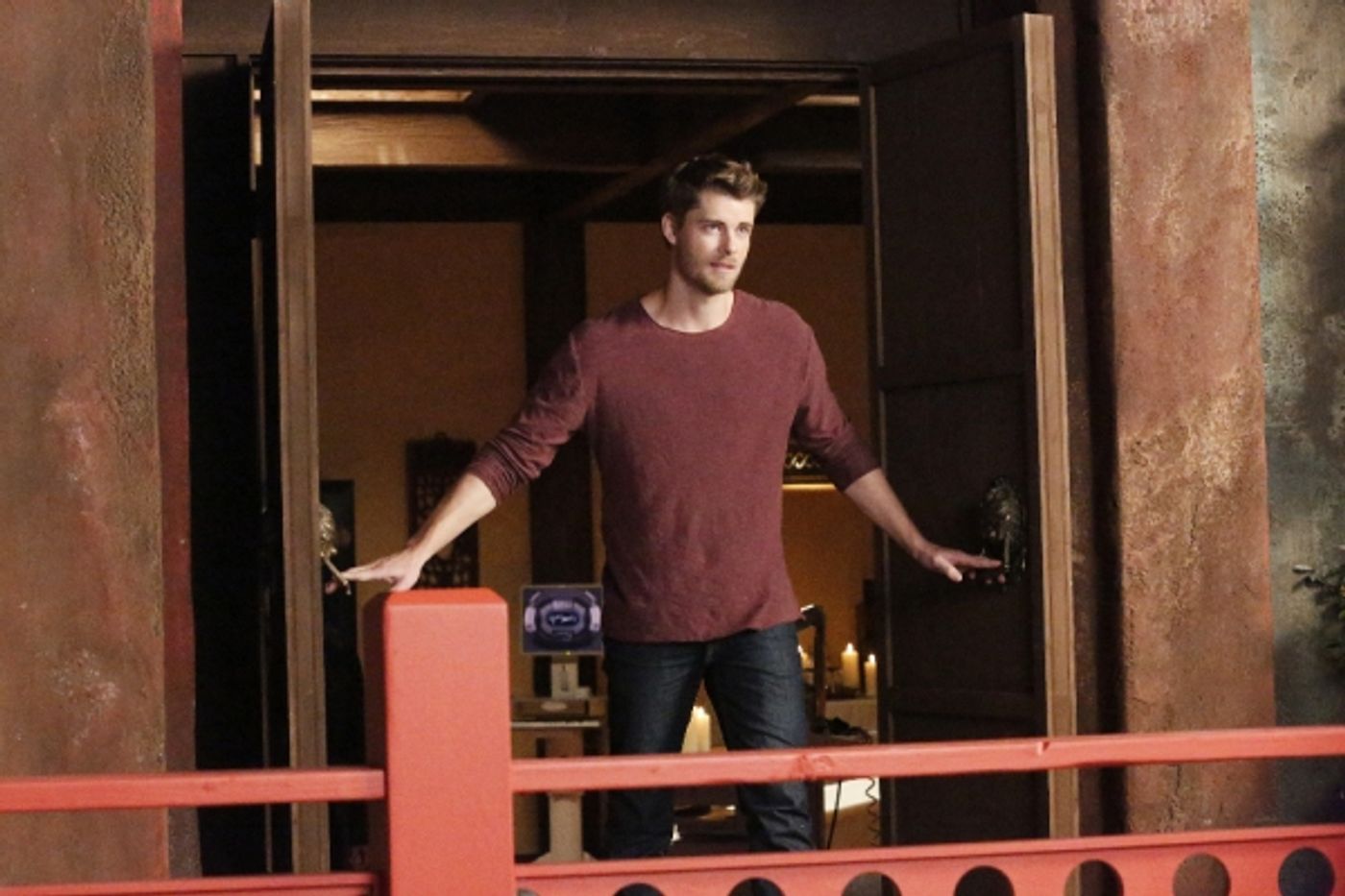 Photo Flash: Check out Latest Shots from MARVEL'S AGENTS OF S.H.I.E.L.D.  Image