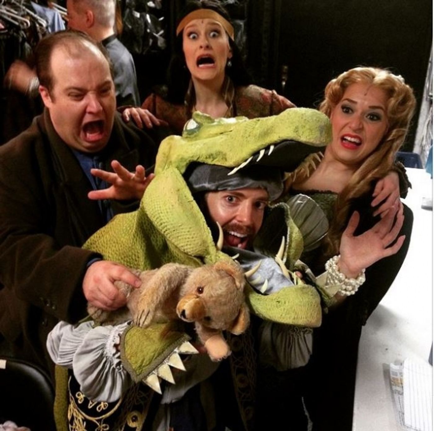 Photo Flash: Saturday Intermission Pics - 4/04 - HONEYMOON IN VEGAS Takes Final #SIP, PIPPIN Cast Hunts Easter Eggs, and More!  Image