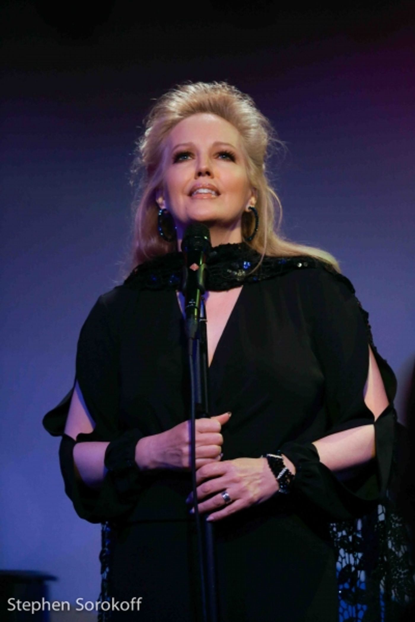 Photo Coverage: Stacy Sullivan Brings SINCE YOU'VE ASKED to The Metropolitan Room  Image