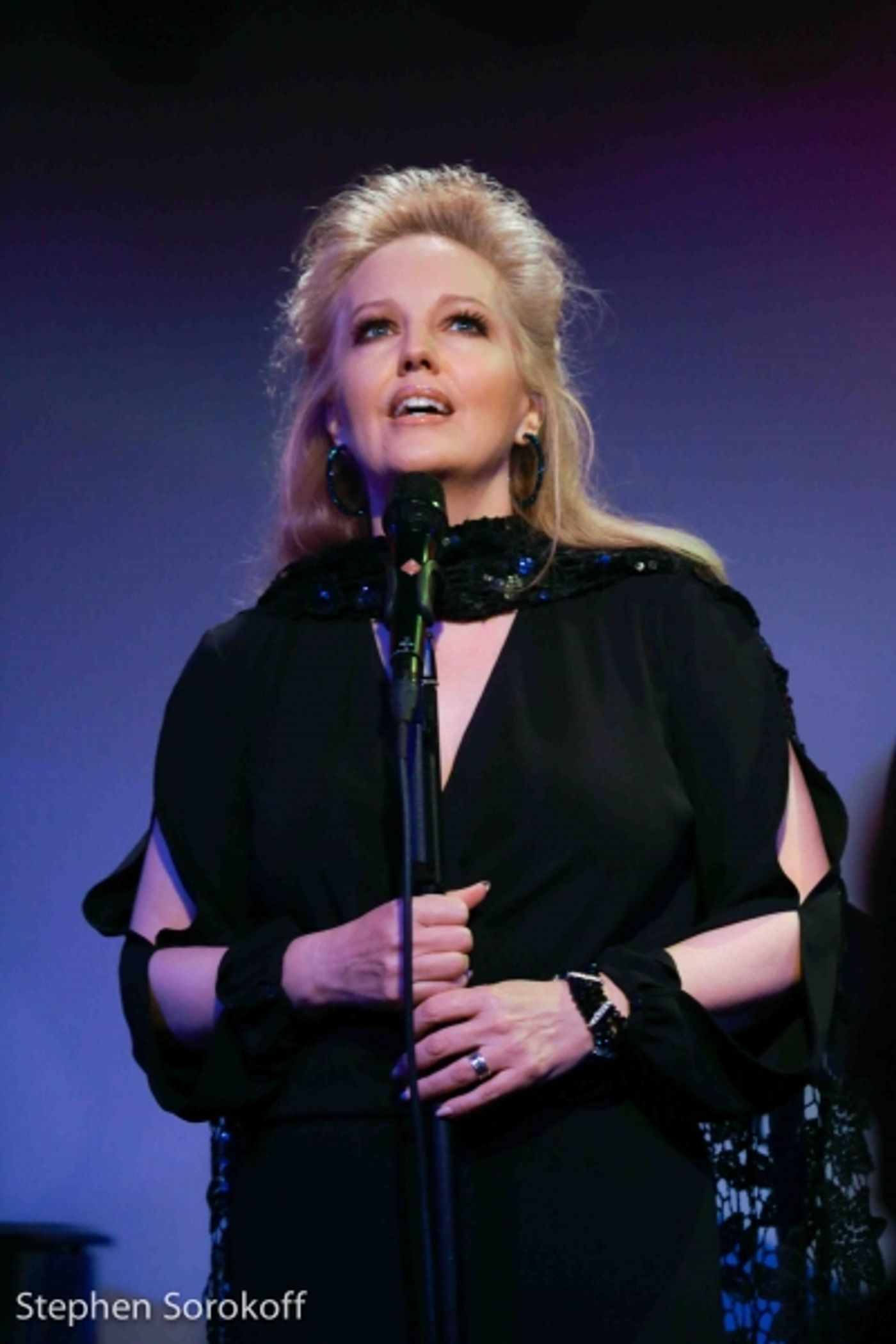 Photo Coverage: Stacy Sullivan Brings SINCE YOU'VE ASKED to The Metropolitan Room  Image