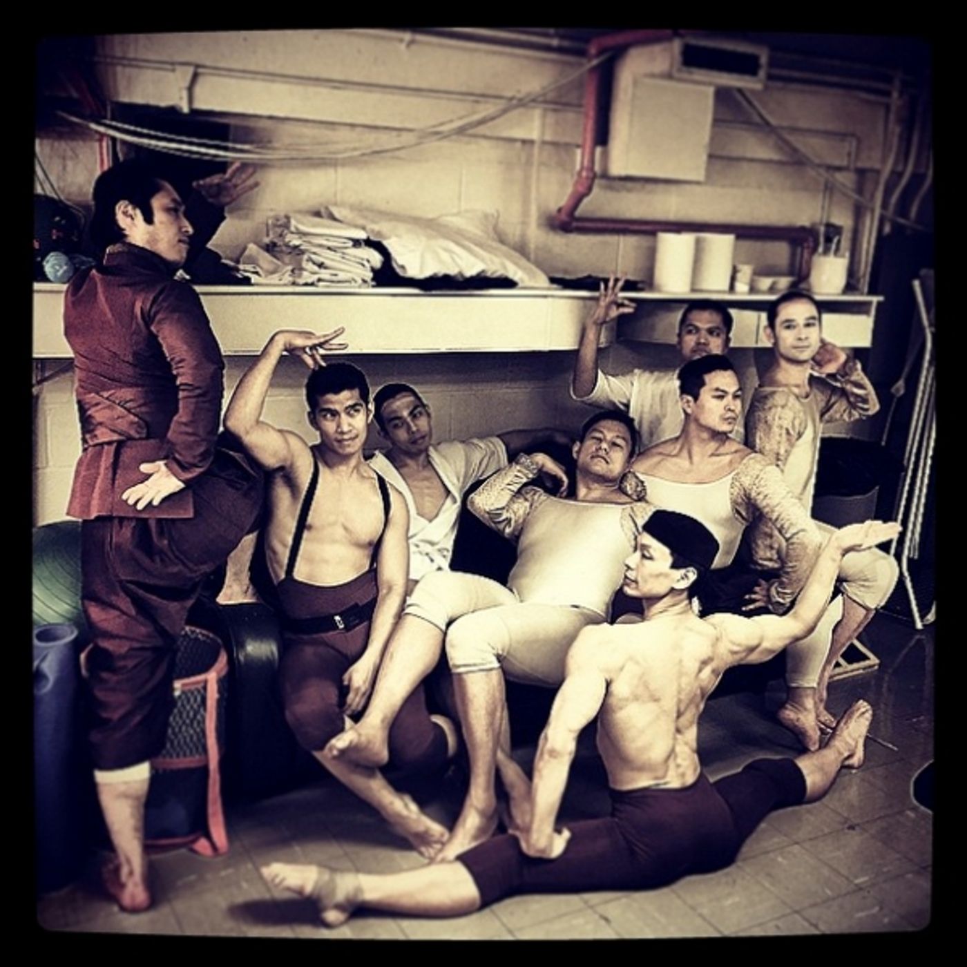 Photo Flash: Saturday Intermission Pics, 4/4 Part 2 - STARCATCHER Tributes HEDWIG's Lena Hall and More!  Image