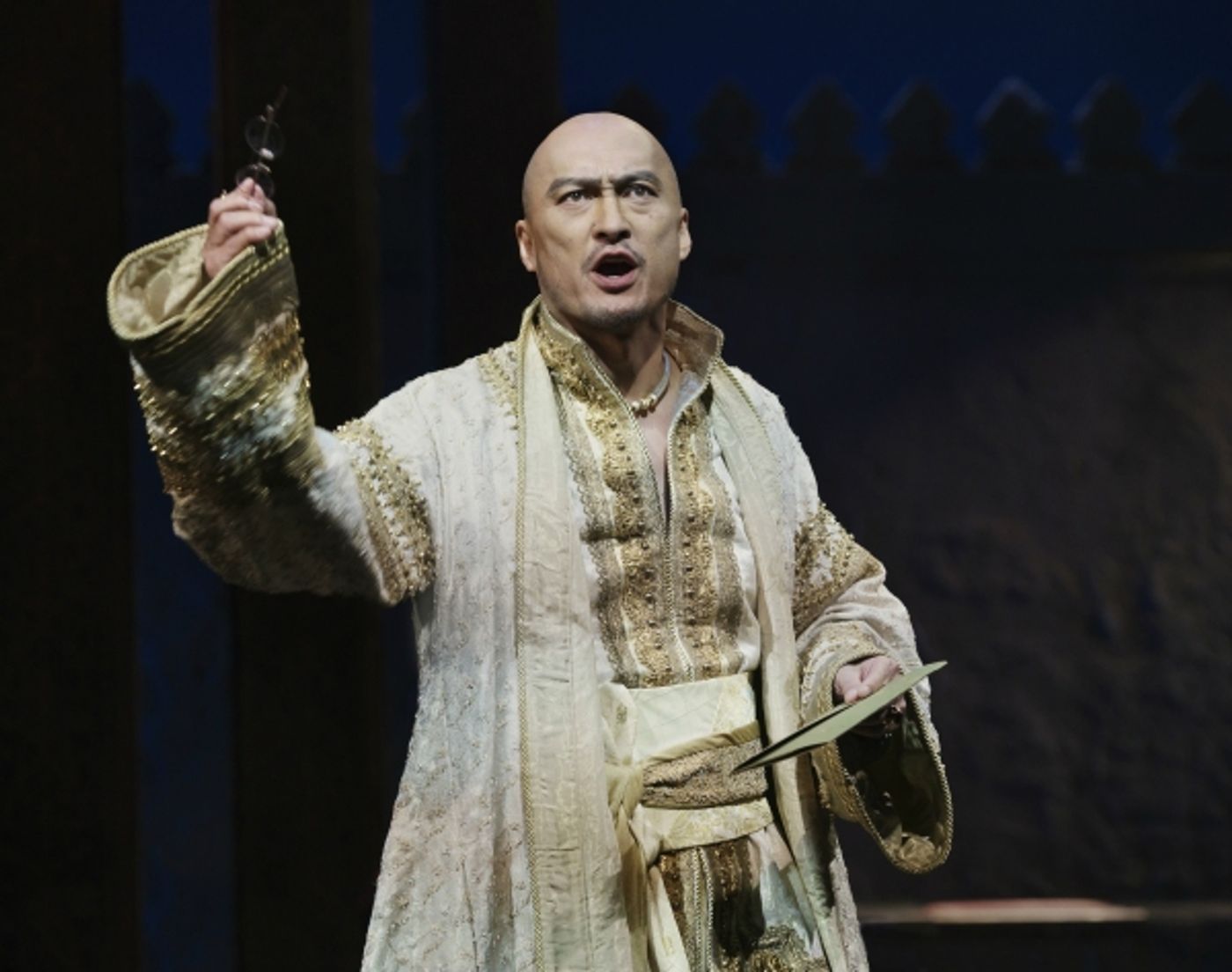 Photo Flash: A Stunning First Look at Kelli O'Hara, Ken Watanabe and More in THE KING AND I Image