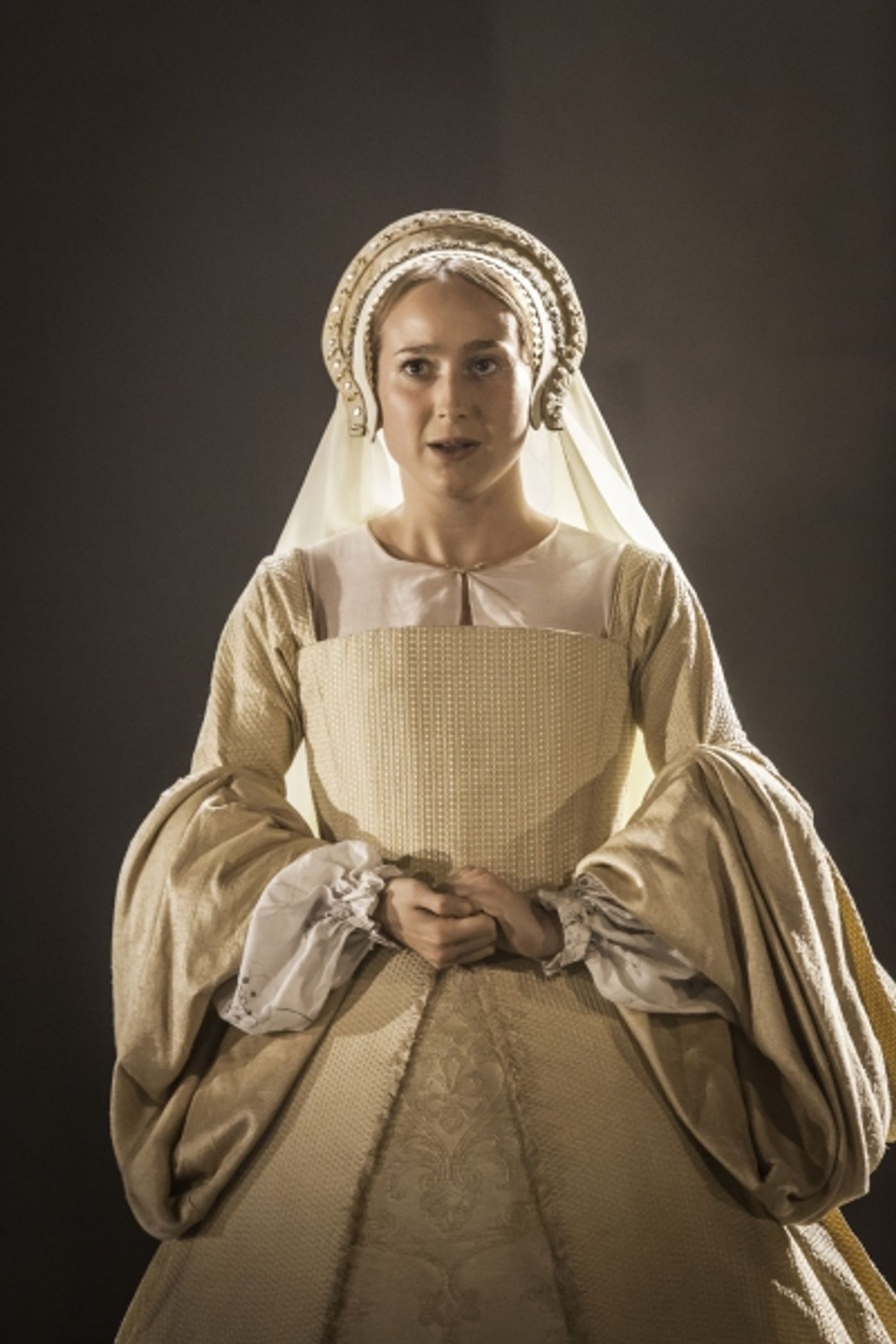 Photo Flash: Welcome to Court- First Look at WOLF HALL: PARTS 1 & 2 on Broadway!  Image