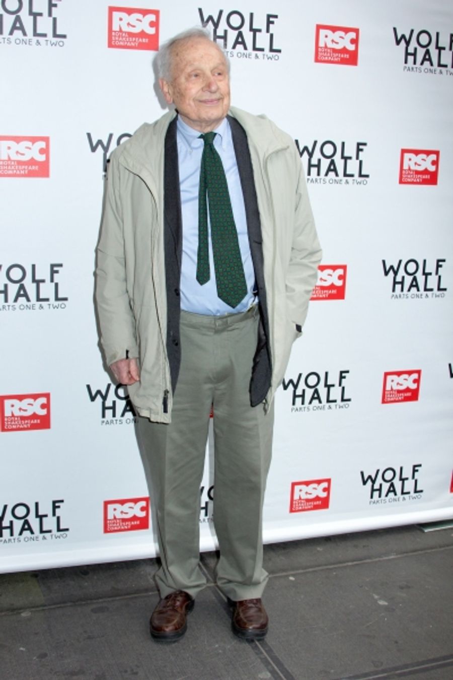 Photo Coverage: On the Opening Night Red Carpet for WOLF HALL on Broadway! Image