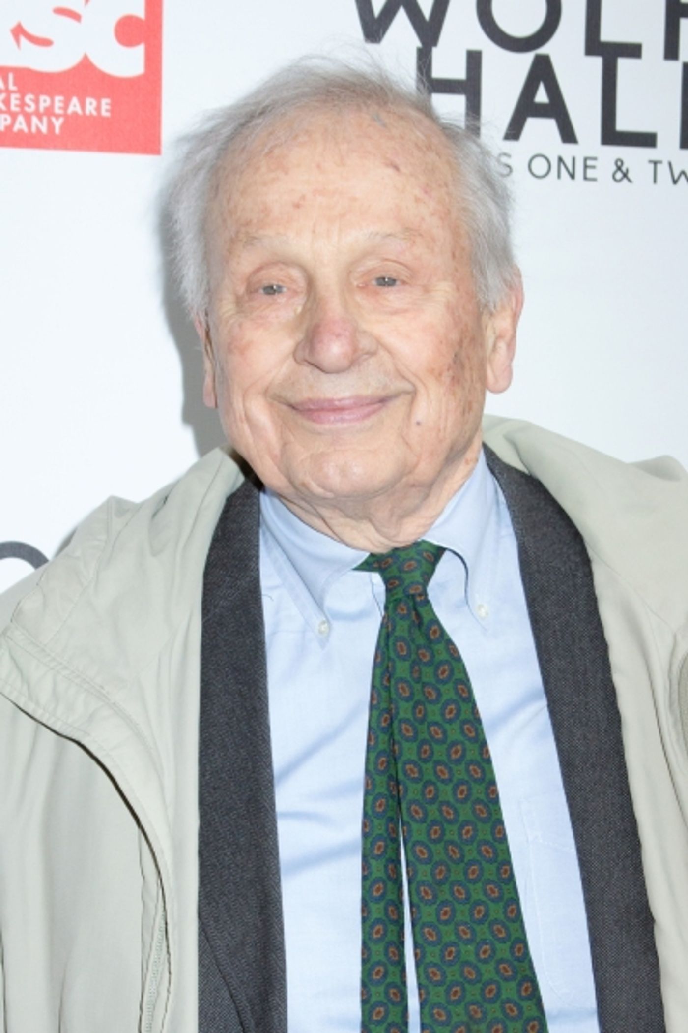 Photo Coverage: On the Opening Night Red Carpet for WOLF HALL on Broadway!  Image