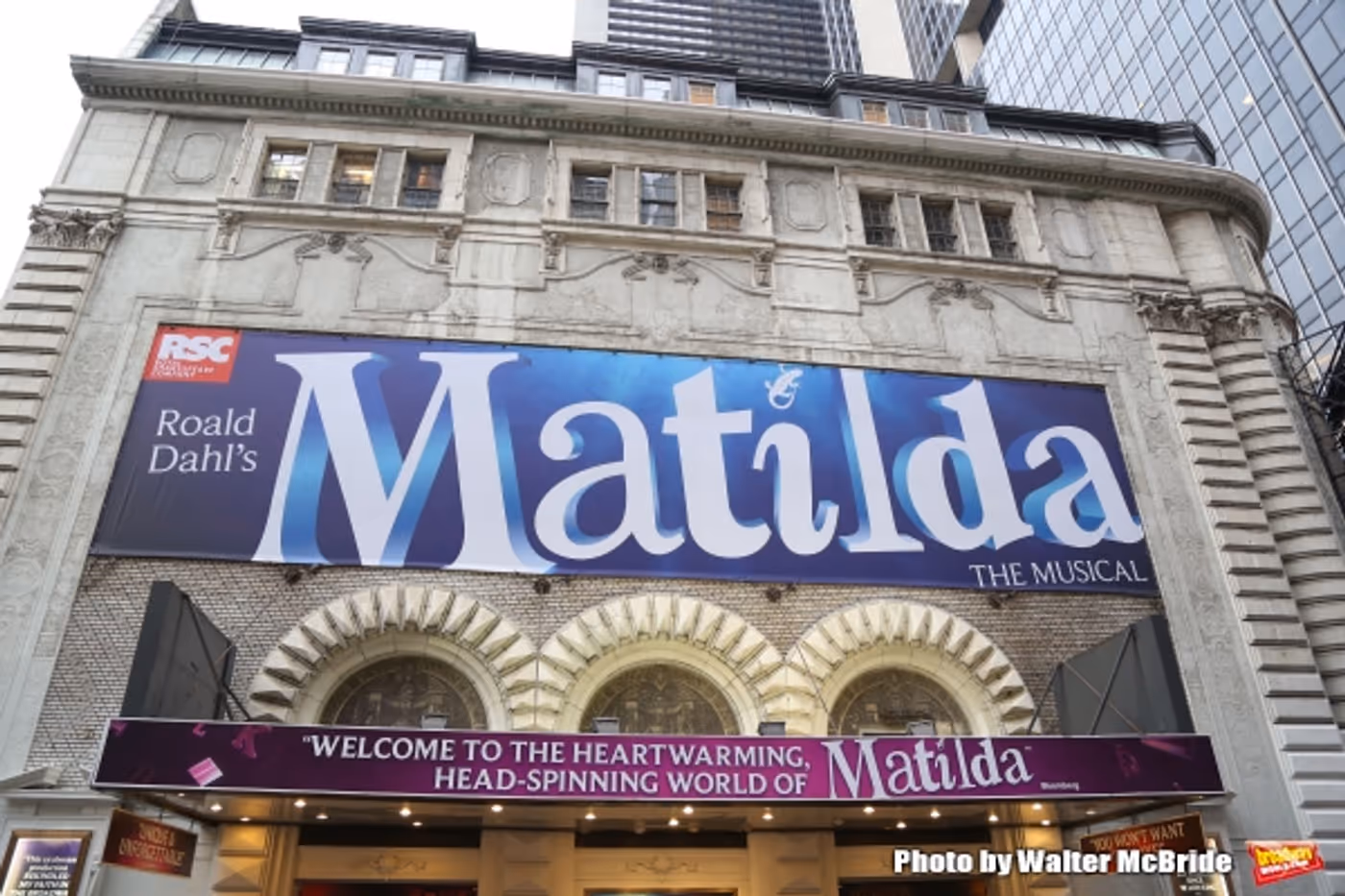 Photo Coverage: MATILDA Cast Celebrates Two Naughty Years on Broadway! Image