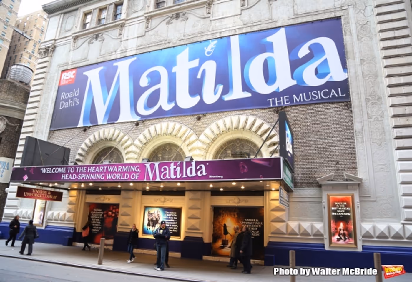 Photo Coverage: MATILDA Cast Celebrates Two Naughty Years on Broadway! Image