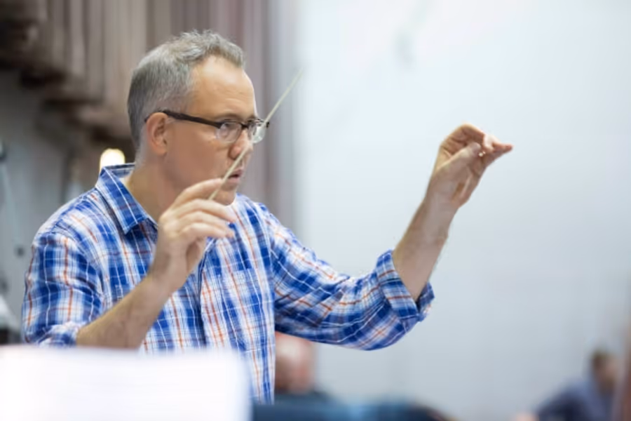 Photo Flash: In Rehearsal for Lyric Opera's CAROUSEL with Laura Osnes and Steven Pasquale! Image