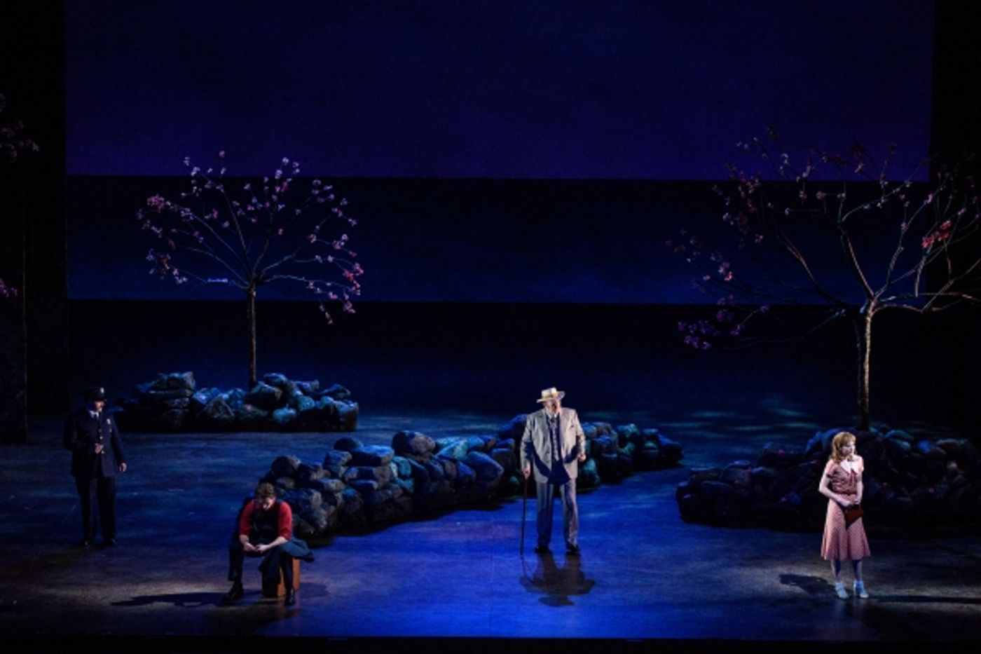 Photo Flash: First Look at Laura Osnes, Steven Pasquale & More in Lyric Opera of Chicago's Stunning CAROUSEL!  Image