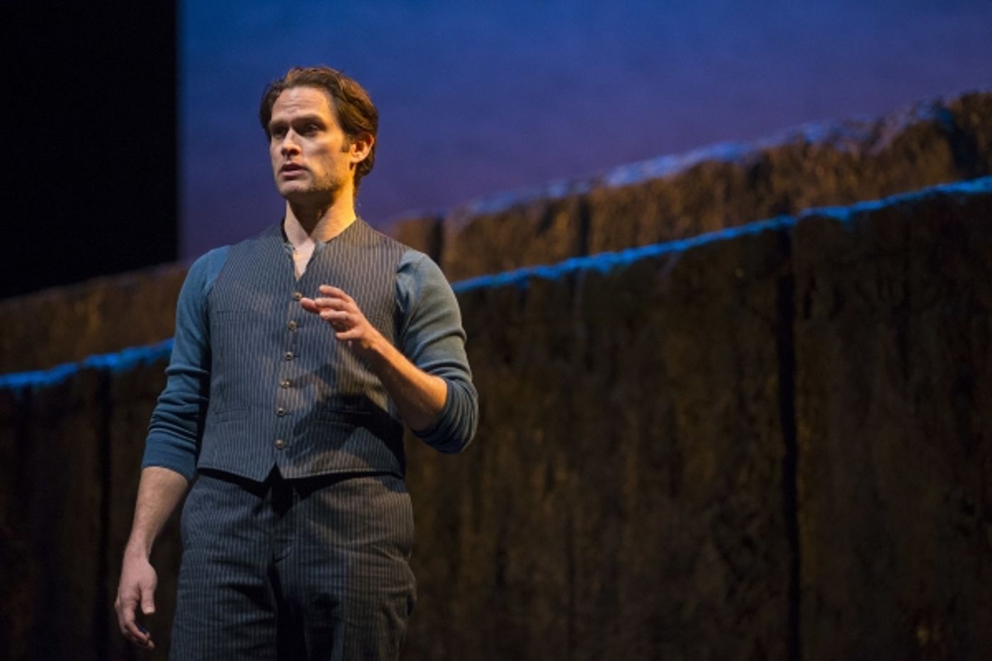 Photo Flash: First Look at Laura Osnes, Steven Pasquale & More in Lyric Opera of Chicago's Stunning CAROUSEL!  Image