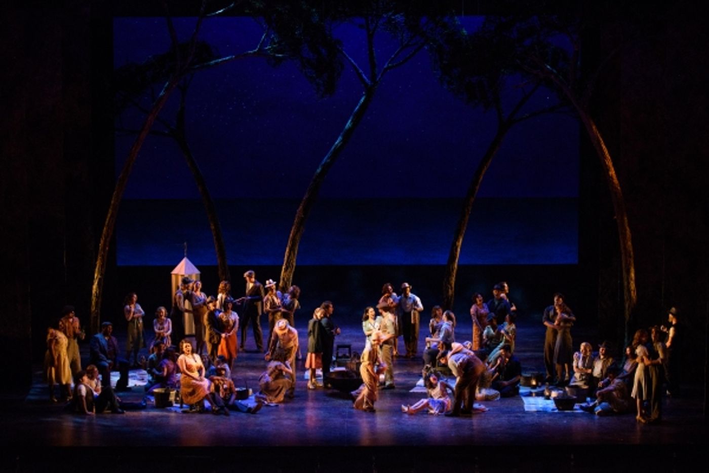 Photo Flash: First Look at Laura Osnes, Steven Pasquale & More in Lyric Opera of Chicago's Stunning CAROUSEL!  Image